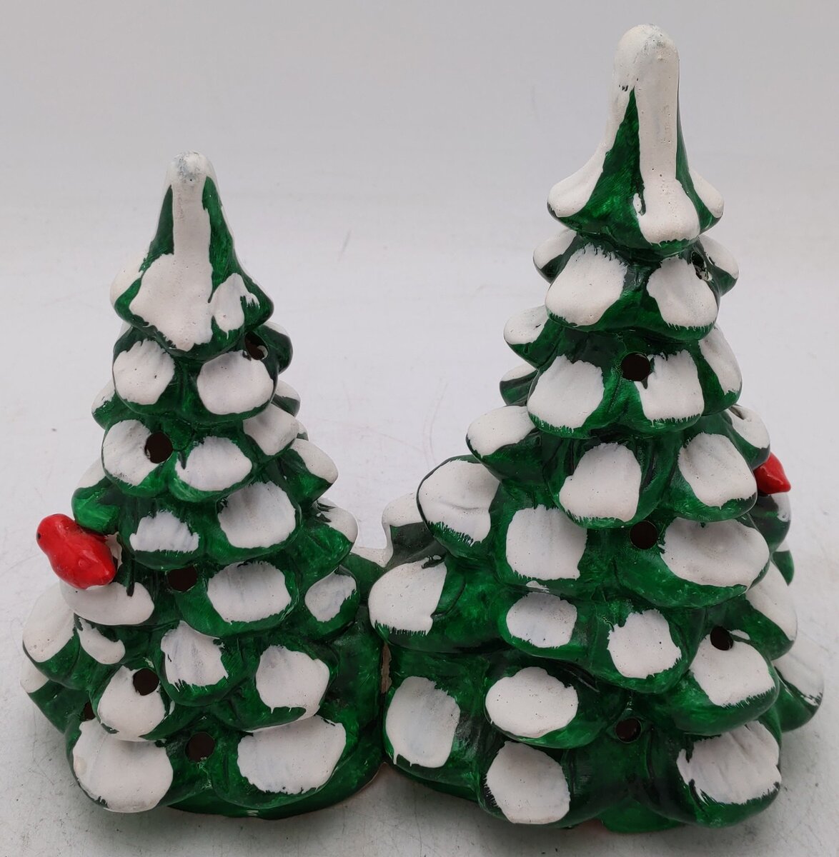 Dept 56 50161 Ceramic Double Snow Covered Trees w/ Red Birds EX