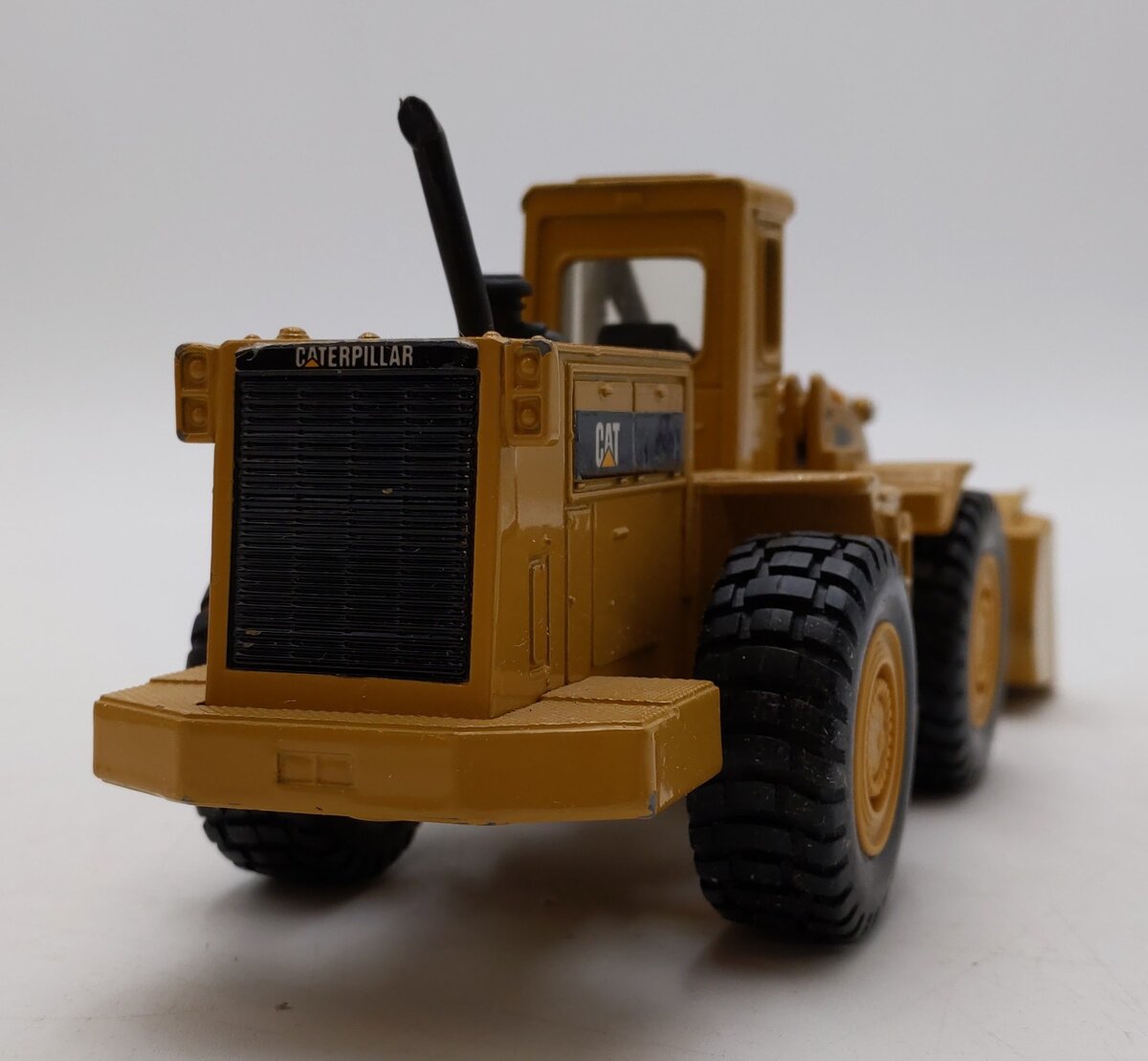 NZG Modelle 1:50 Scale Diecast Radlader CAT 988B Wheel-Type Loader EX/Box