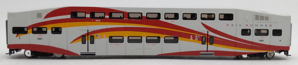 Athearn ATH29713 HO Scale New Mexico Rail Runner Bombardier Coach Car #1001 EX/Box