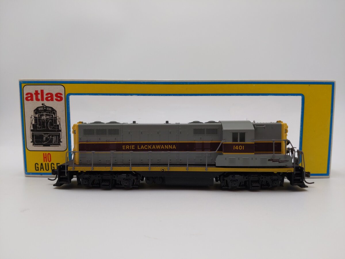 Atlas 8211 HO Scale Erie Lackawanna GP-7 Powered Diesel Locomotive #1401 VG/Box