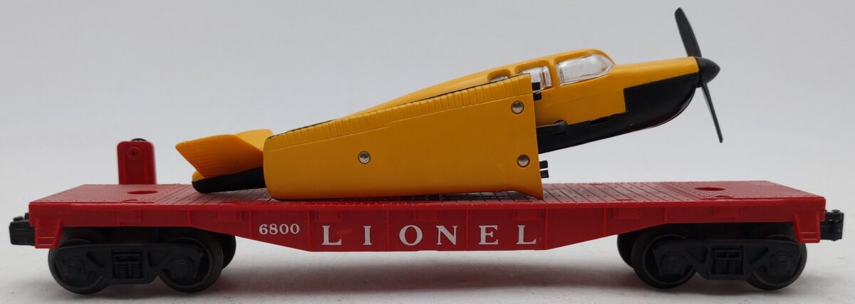 Lionel 6800 Vintage O Flatcar with Yellow over Black Airplane VG