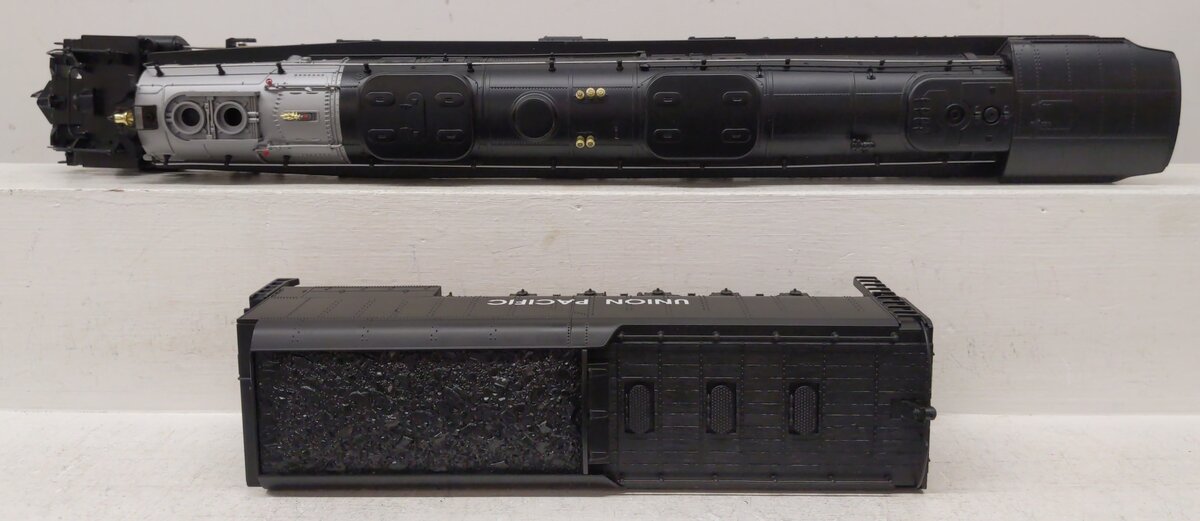 Lionel 6-28029 O UP Big Boy 4-8-8-4 Articulated Steam Engine & Tender #4006 EX/Box