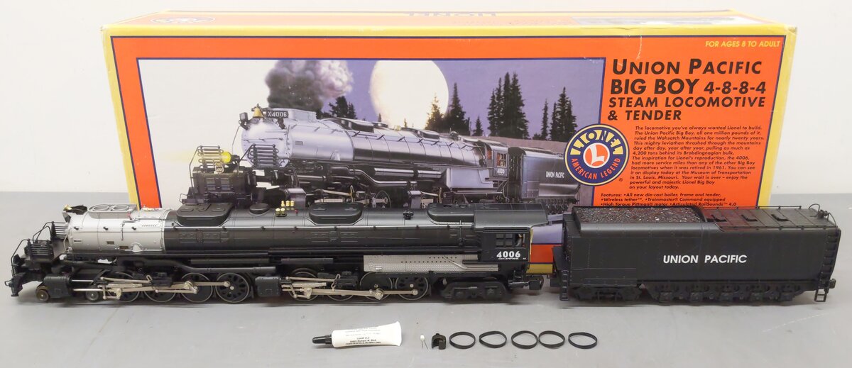 Lionel 6-28029 O UP Big Boy 4-8-8-4 Articulated Steam Engine & Tender #4006 EX/Box