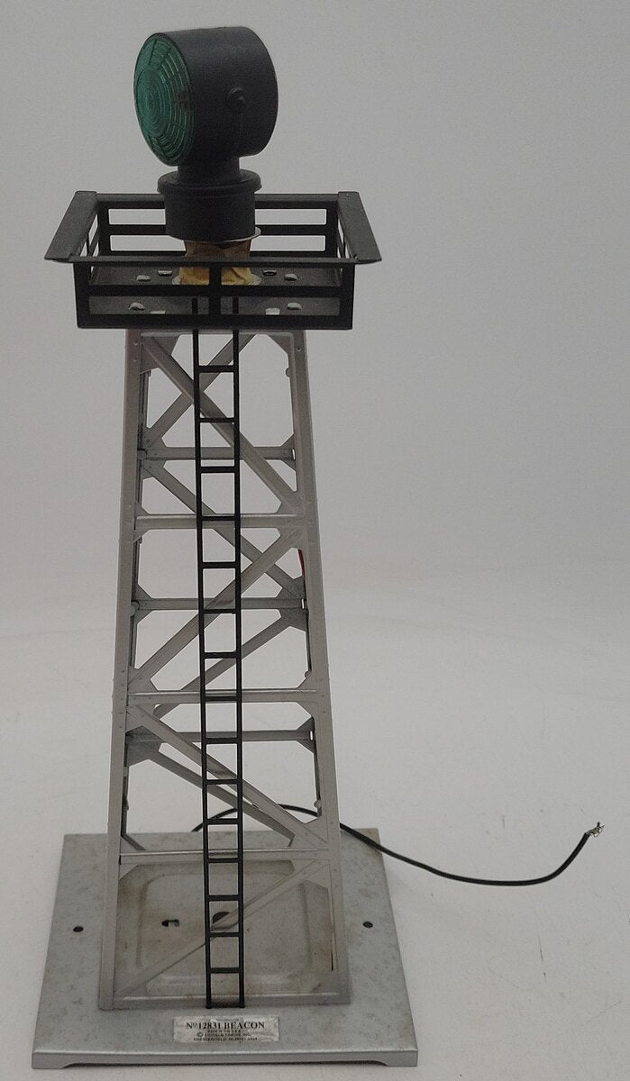 Lionel 6-12831 O Rotating Aircraft Beacon Tower EX/Box