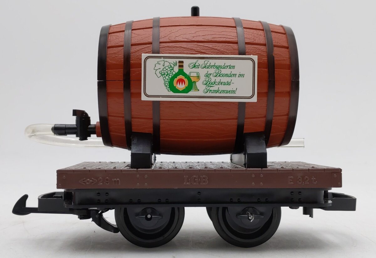 LGB 4047 G Scale Flatcar with Ferdinand Pieroth Whiskey Barrel EX/Box