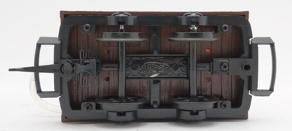 LGB 4047 G Scale Flatcar with Ferdinand Pieroth Whiskey Barrel EX/Box