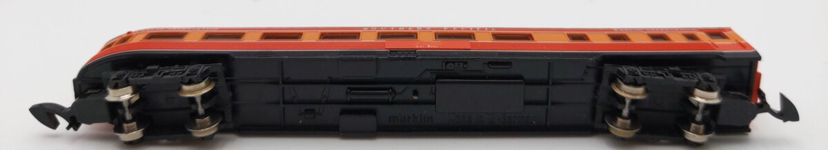Marklin 8789 Z Scale Southern Pacific Daylight Observation Car EX