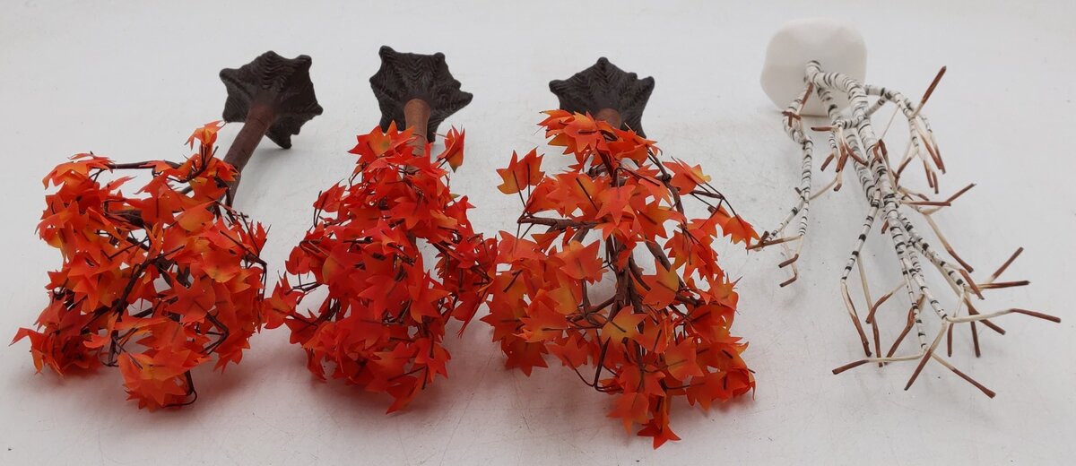 Dept 56 Assorted Fall Trees w/ Flexible Vinyl Branches [4] EX