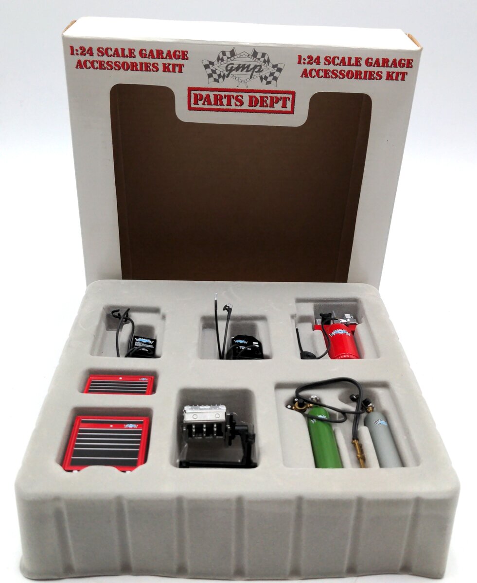 GMP 9015 1:24 Scale Diecast Garage Accessories Kit NIB