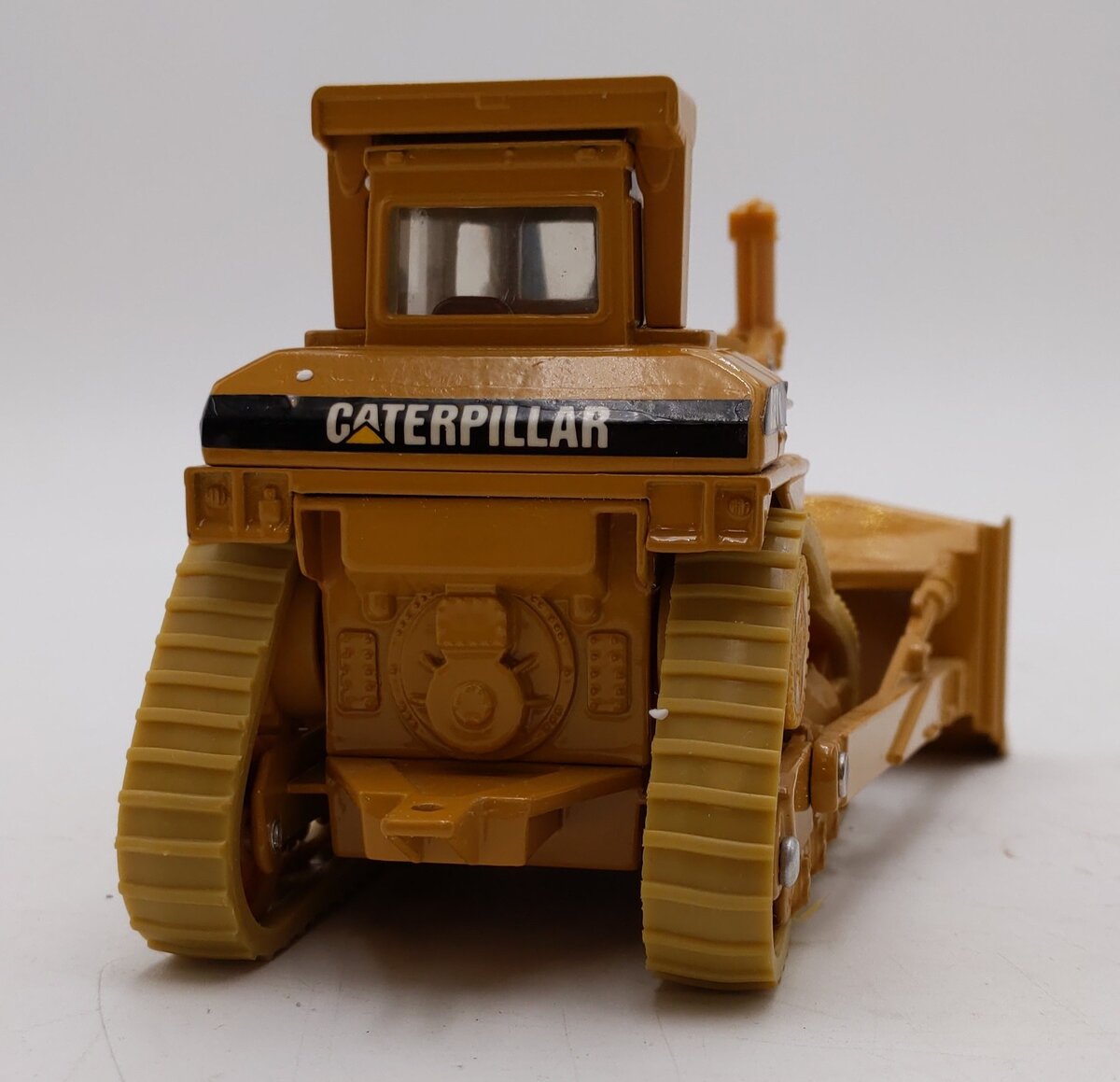 Ertl 1:50 Scale Diecast Caterpillar D10N Track-Type Tractor Model #2436 EX/Box