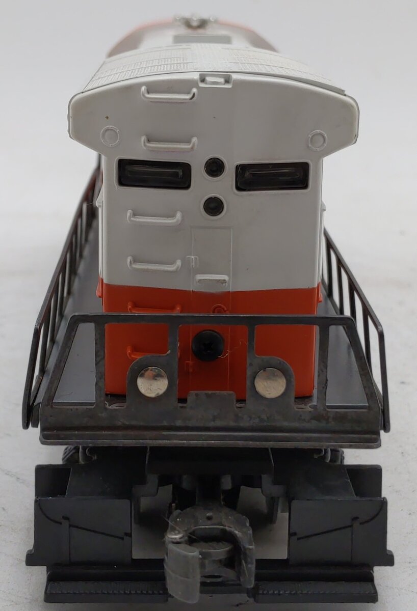 Lionel 6-8669 O Gauge Illinois Central U36B Diesel Locomotive EX
