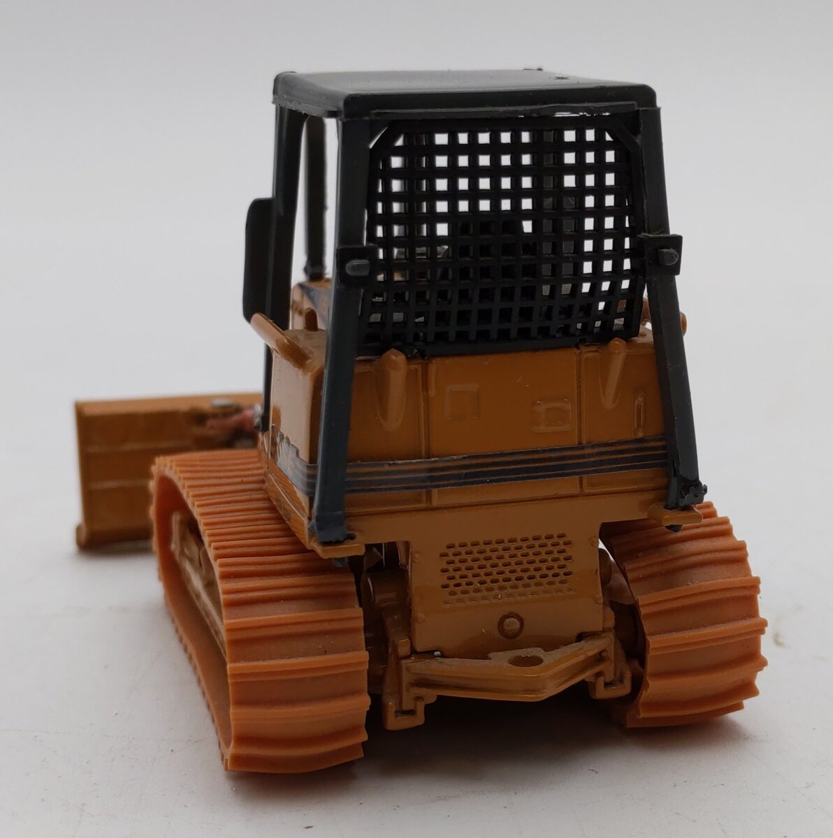 Ertl 1:50 Scale Diecast Case 650H Dozer With Grey Roof EX