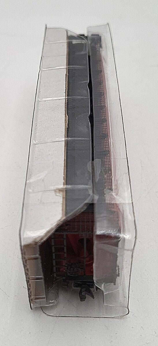 InterMountain 65101 N CNWX RTR 59' 4-Bay Cylindrical Covered Hopper Car #110065 NIB