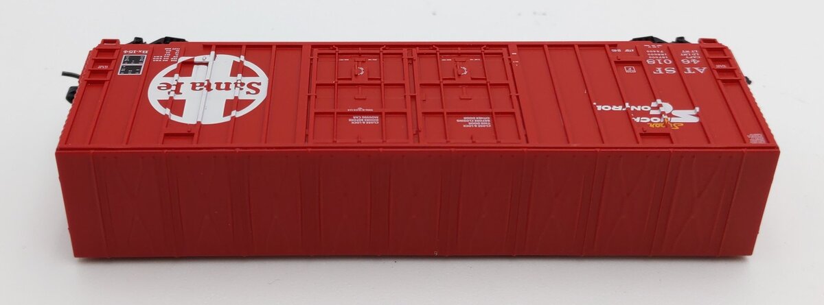 InterMountain 6133006-02 N Scale Santa Fe Boxcar #46018 LN/Box