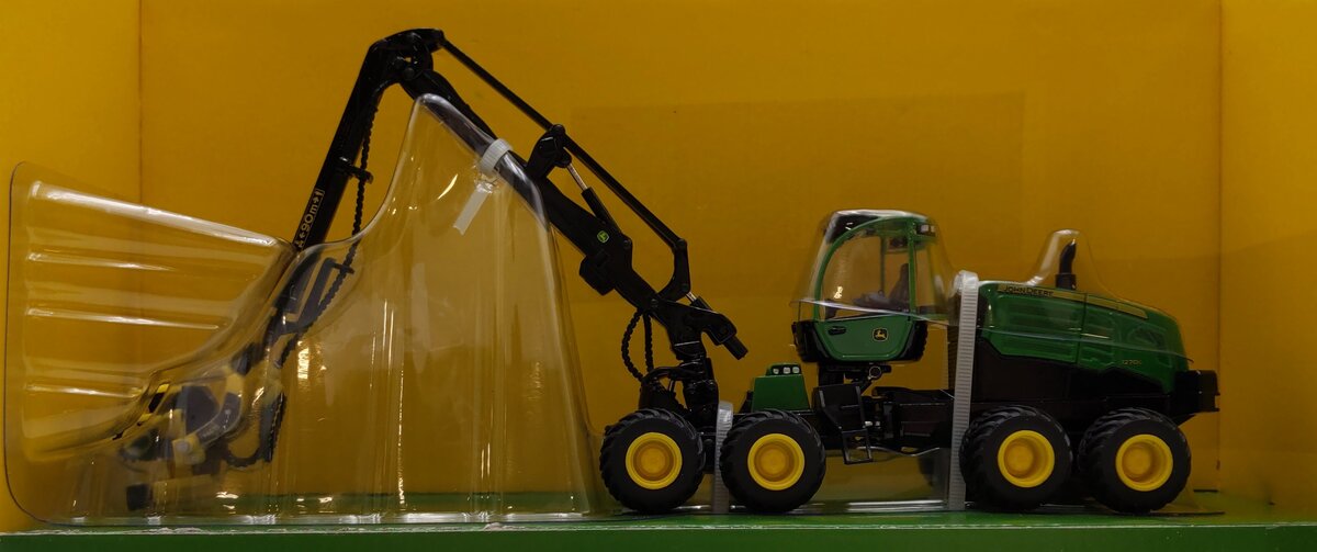 Ertl 45560 1:50 Scale Diecast John Deere 1270G 8W Wheeled Harvester LN/Box