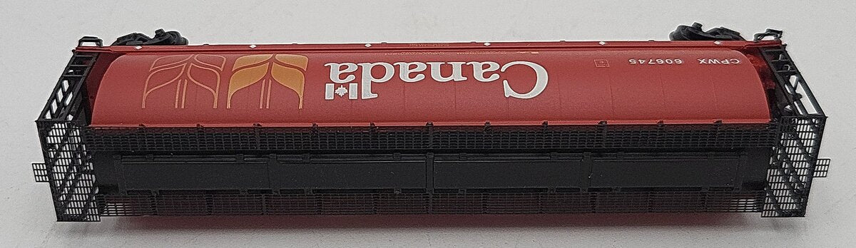 InterMountain 65101 N CNWX RTR 59' 4-Bay Cylindrical Covered Hopper Car #606745 LN/Box
