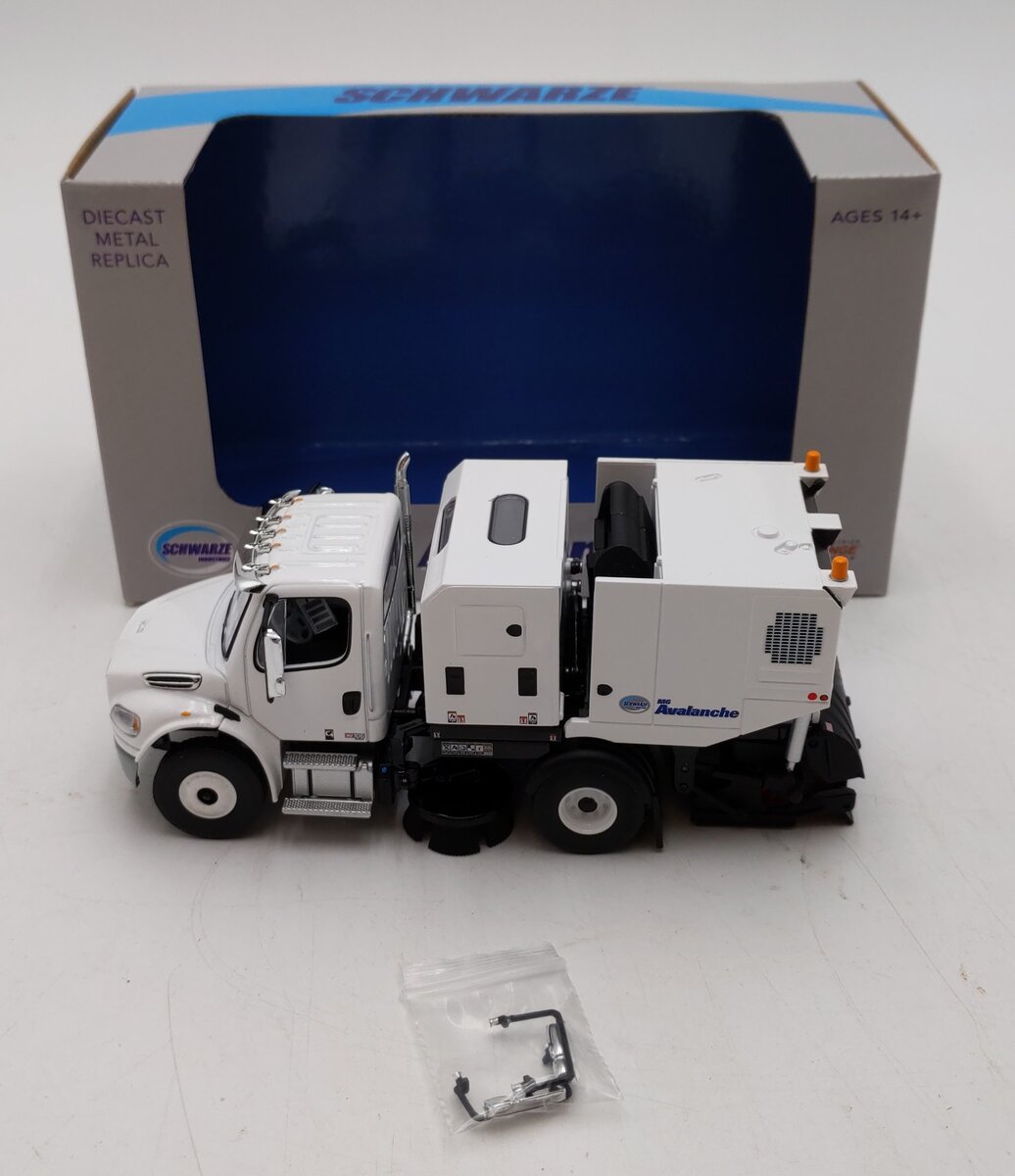 First Gear 1:50 Scale Diecast Schwarze M6 Avalanche Street Sweeper LN/Box