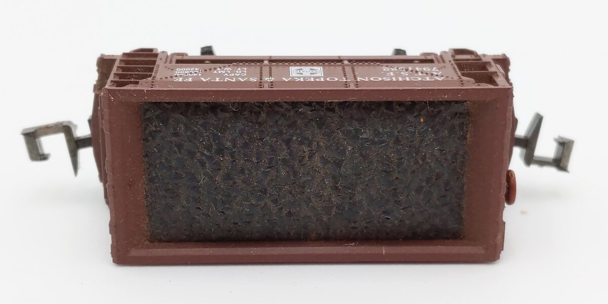 Atlas 3220 N Scale Atchison Topeka Santa Fe 70 Ton Ore Car #7941382 EX/Box