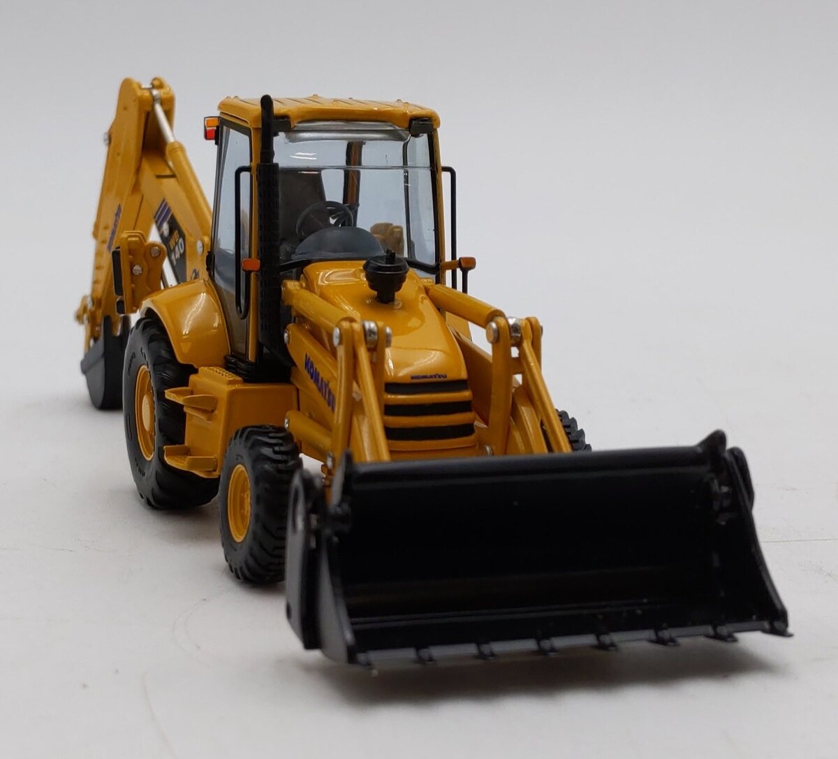 Komatsu 1:50 Scale Diecast WB140 Backhoe Loader LN/Box