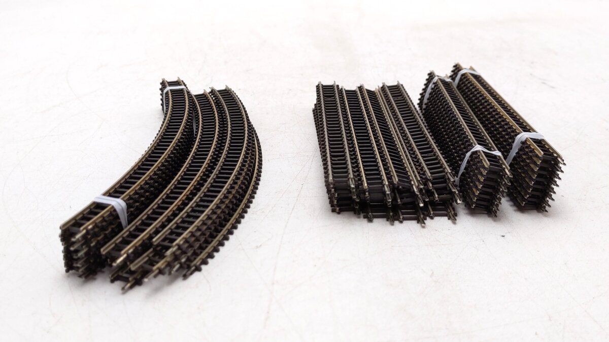 Marklin Z Miniclub Straight & Curved Track: 8520, 8500 [50] EX