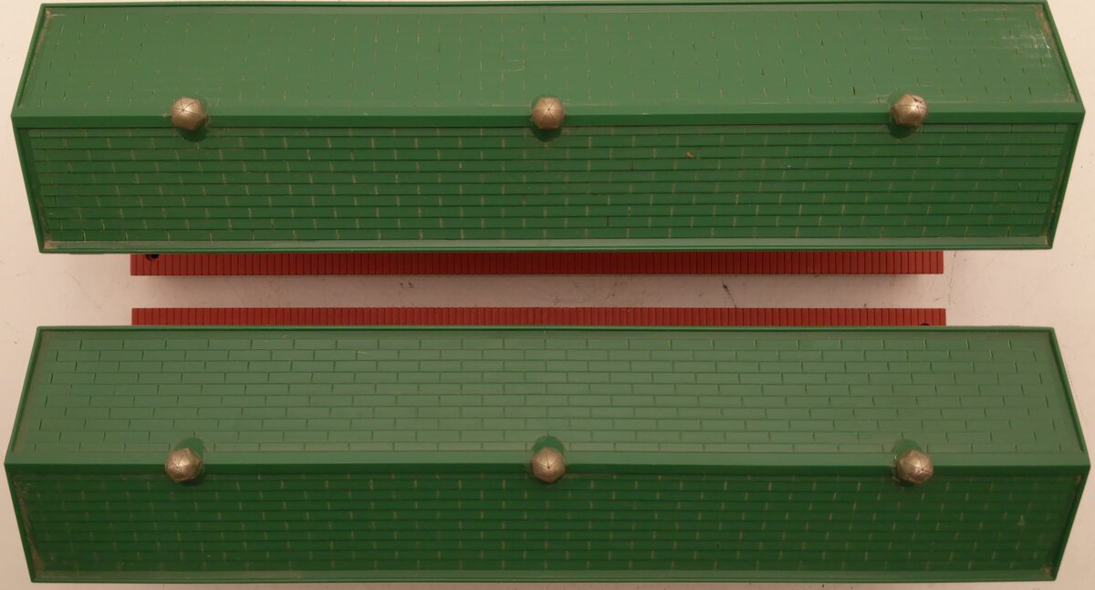 Lionel 6-2256 O Gauge Non-Illuminated Station Platforms [2] EX