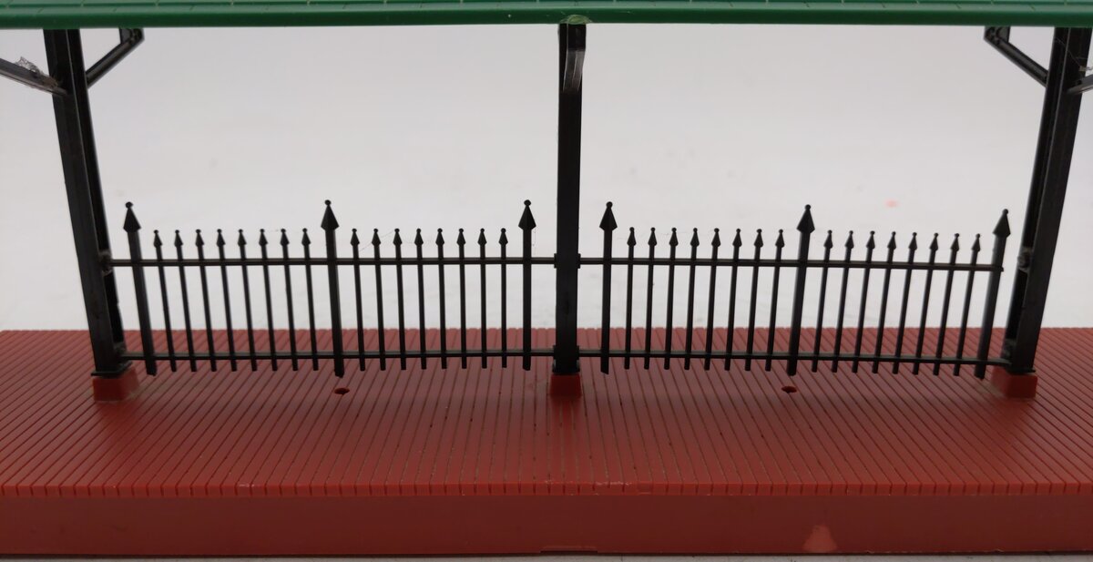 Lionel 6-2256 O Gauge Non-Illuminated Station Platforms [2] EX