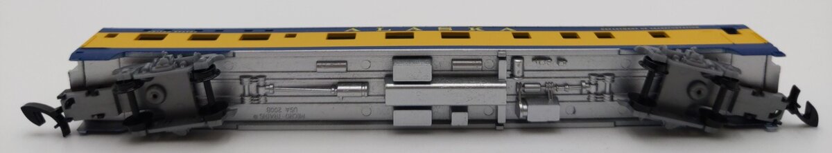Micro-Trains 55000040 Z Alaska Rail Road 83' Lightweight Smoothside Sleeper Car EX