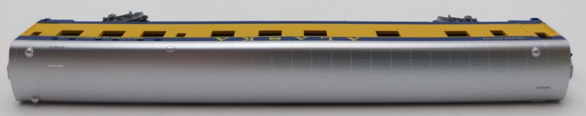 Micro-Trains 55000040 Z Alaska Rail Road 83' Lightweight Smoothside Sleeper Car EX