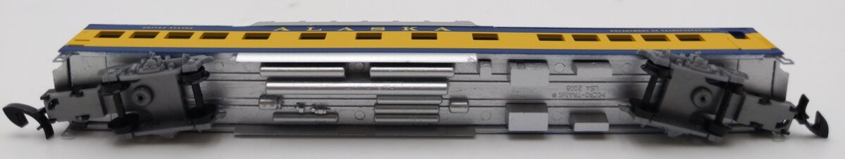 Micro-Trains 55100040 Z Alaska Railroad 83' Lightweight Smoothside Dome Car LN