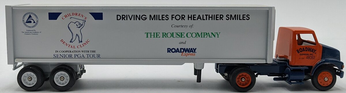 Winross 186 1:64 Diecast Intl. 8300 Day Cab W/Reefer Trailer Roadway NIB