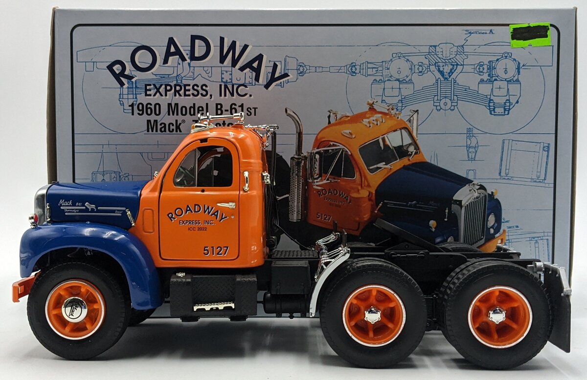 First Gear 49-0002 1:25 Diecast Roadway Express 1960 Model B-61ST Mack Tractor NIB