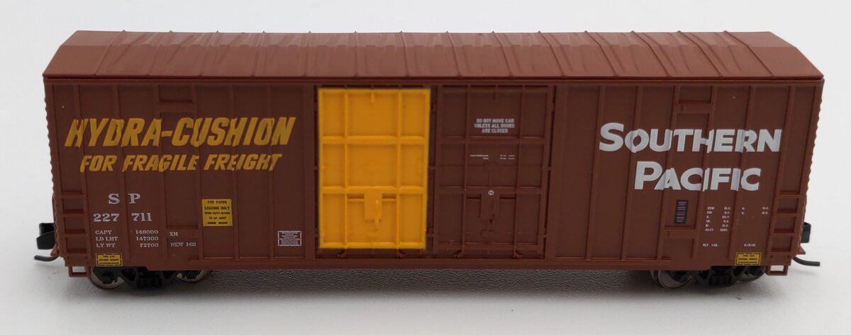 InterMountain 6134006-01 N Scale Southern Pacific 50' Double Door Boxcar #227711 LN/Box