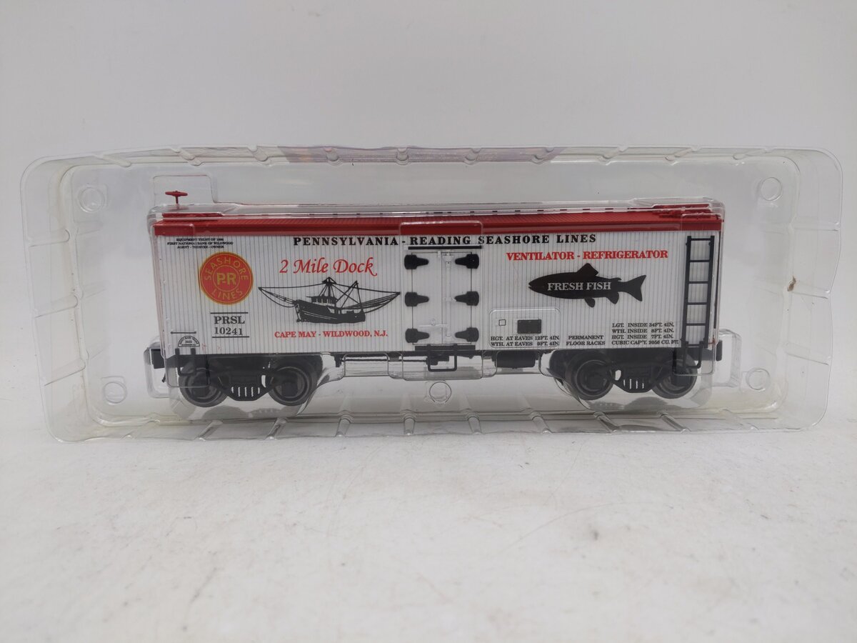 RMT 86136 O Gauge Pennsylvania-Reading Seashore Lines 36ft Reefer Car NIB