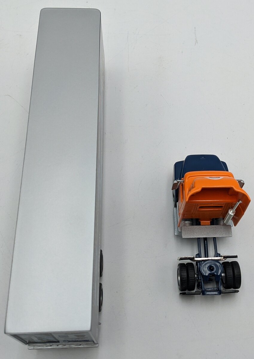 PEM M77502 1:64 Diecast Volvo 610 Semi Tractor W/No-Zone Trailer NIB