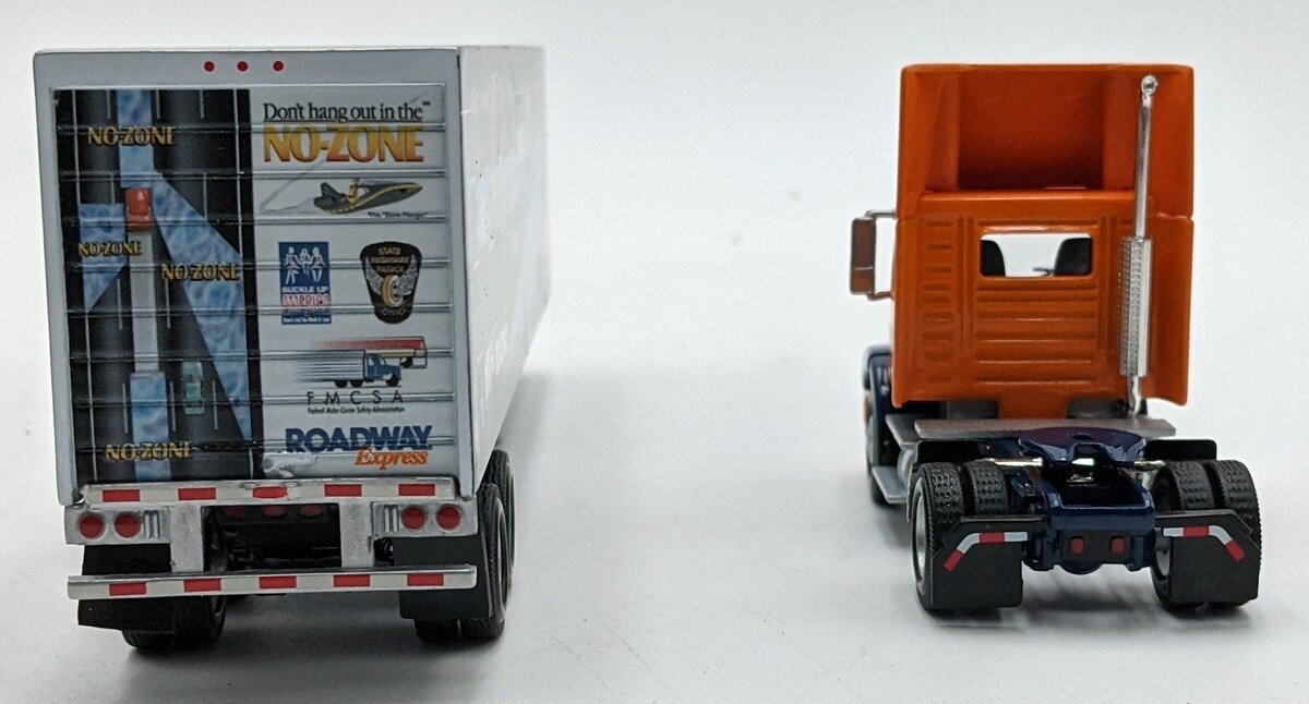 PEM M77502 1:64 Diecast Volvo 610 Semi Tractor W/No-Zone Trailer NIB