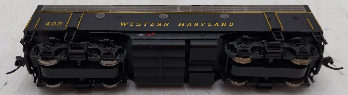 InterMountain HO Scale Western Maryland Powered B-Unit Diesel Locomotive #403 EX/Box