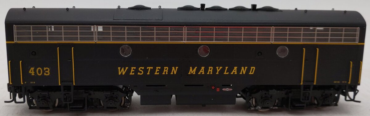 InterMountain HO Scale Western Maryland Powered B-Unit Diesel Locomotive #403 EX/Box