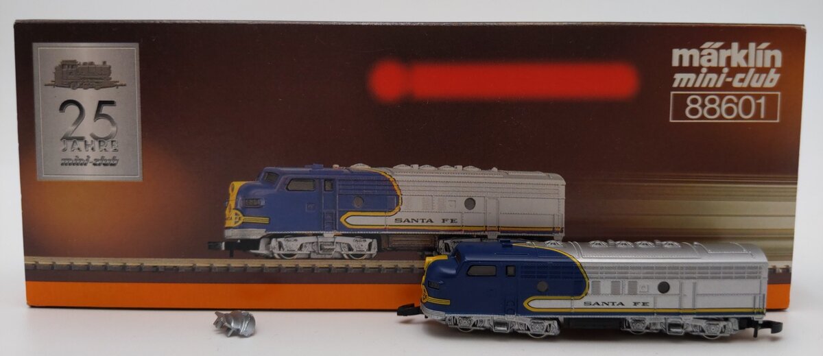 Marklin 88601 Z Scale Atchison Topeka Santa Fe EMD F7 Diesel Locomotive LN/Box