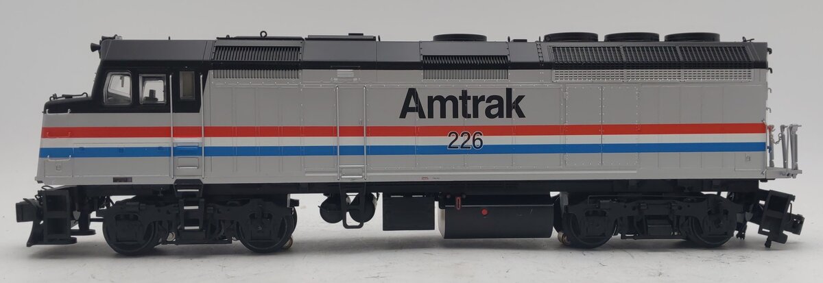 Lionel 2233712 BTO Amtrak F40PH Phase III Diesel Locomotive #226 VG