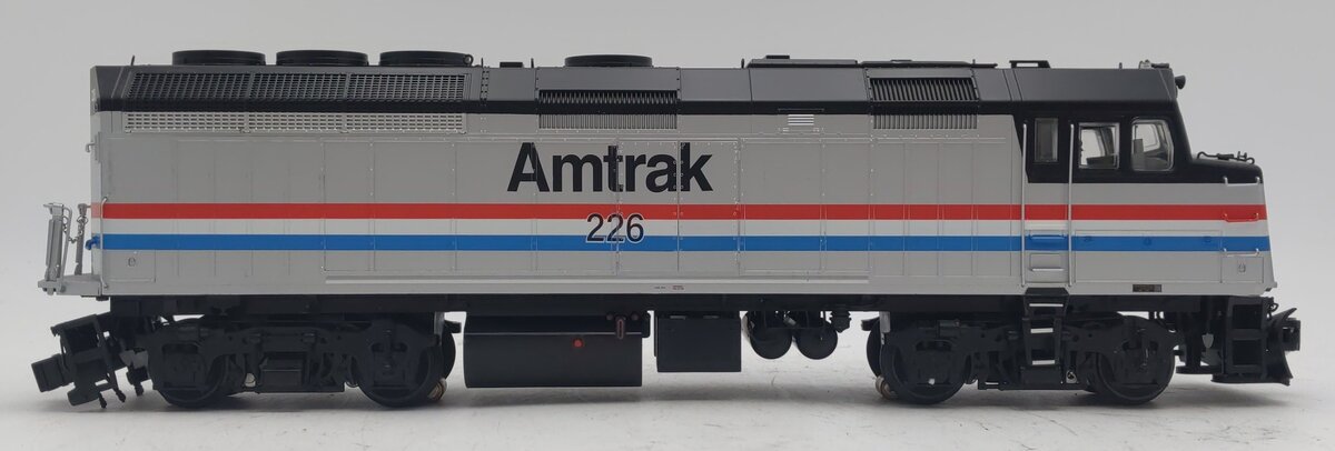 Lionel 2233712 BTO Amtrak F40PH Phase III Diesel Locomotive #226 VG