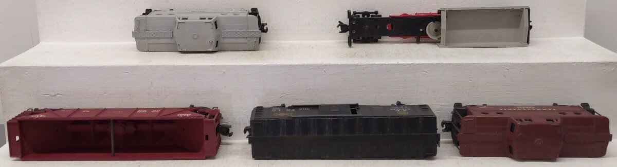Lionel Vintage O Gauge Freight Cars: 335955, 643625, 641751, 6417, 6464225 [5] VG