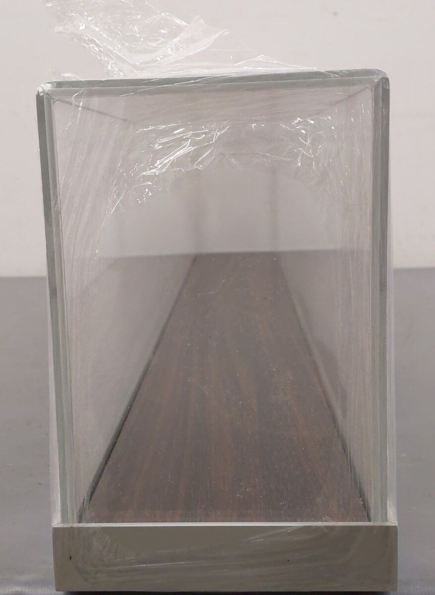 O Gauge Display Case LN