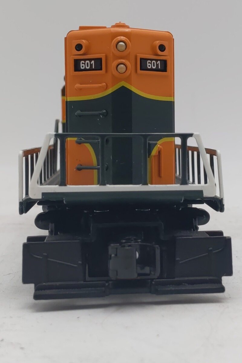 Lionel 6-84108 Great Northern GP7 LionChief+ Plus Diesel Locomotive #601 EX