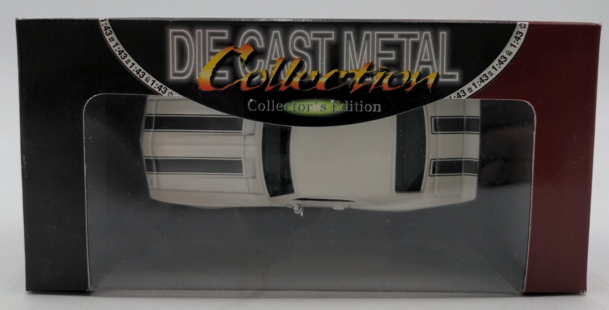 Road Signature 94243-B 1:43 Scale Diecast Chevrolet 1967 Camaro Z-28 NIB