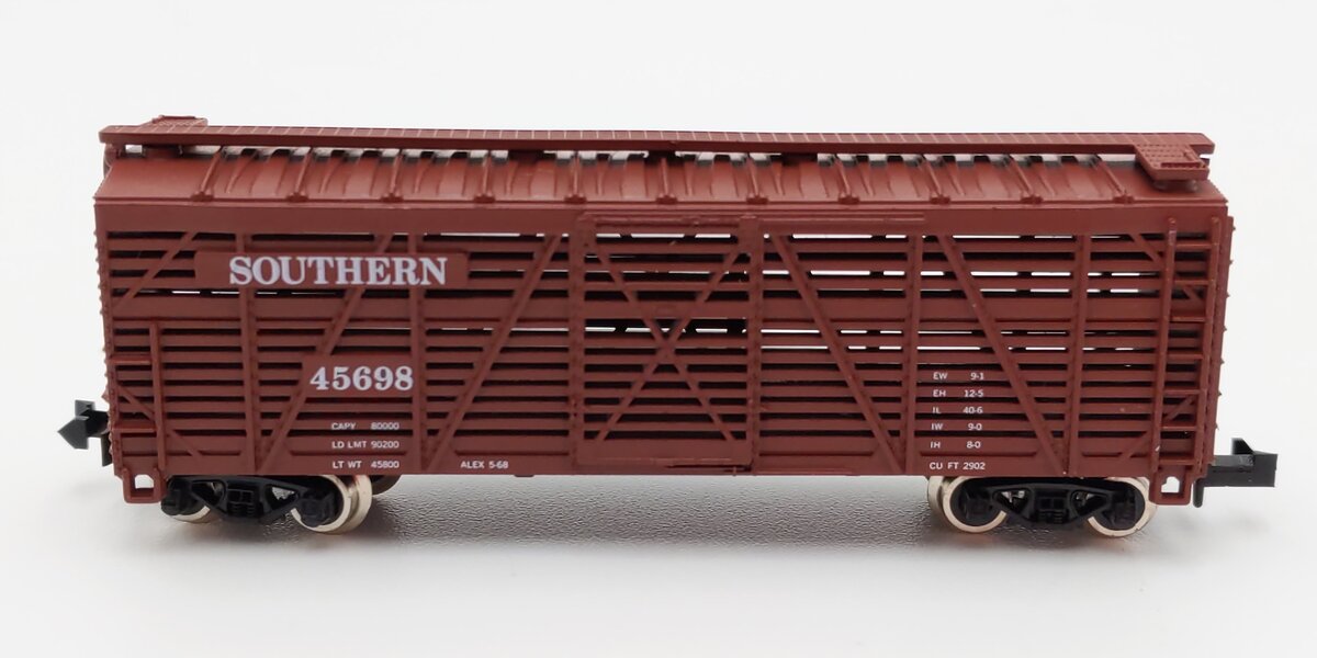 Atlas 3524 N Scale Southern Railway 40' Stock Car #45698 LN/Box