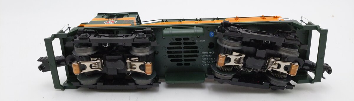 Lionel 2334030 O Great Northern LionChief Plus 2.0 NW-2 Diesel Locomotive #162 EX