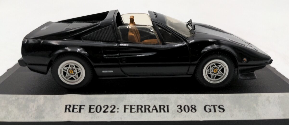 Starter Factory Built E022 1:43 Scale Diecast Ferrari 308 GTS NIB