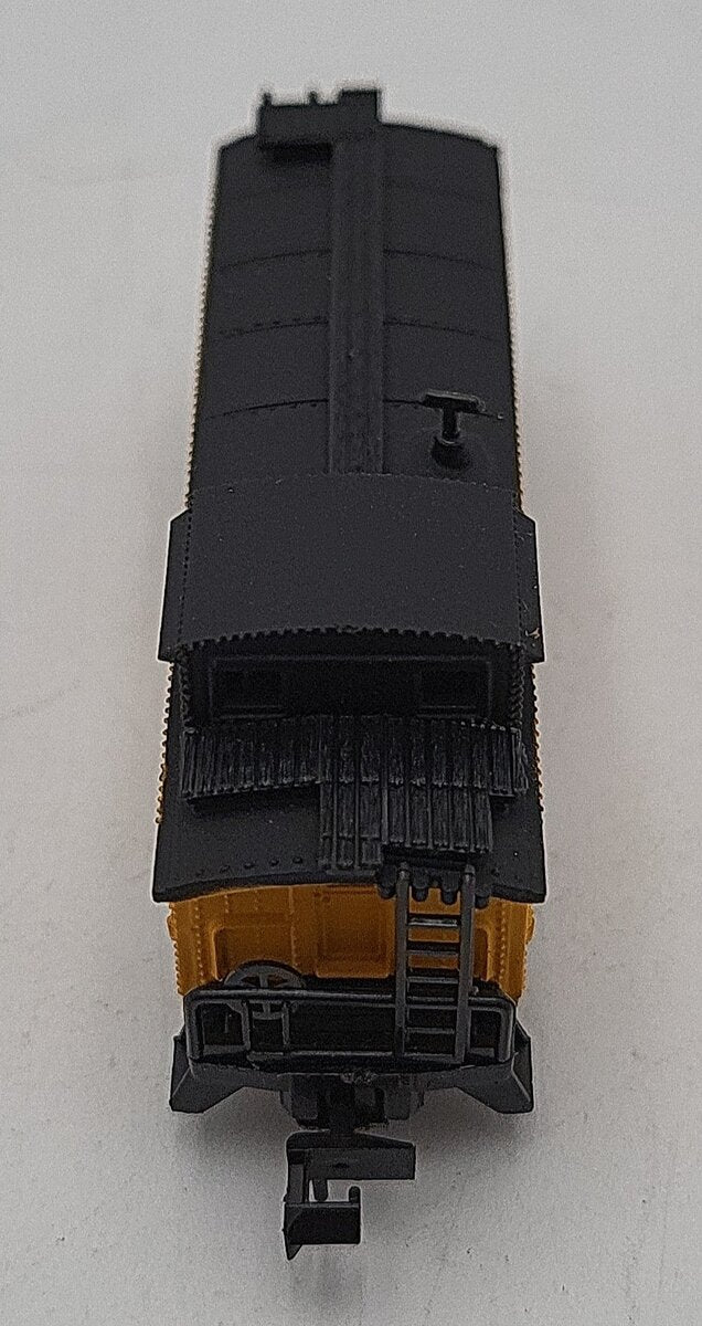 MRC 7082 N Scale Chesapeake And Ohio Caboose #634 LN/Box