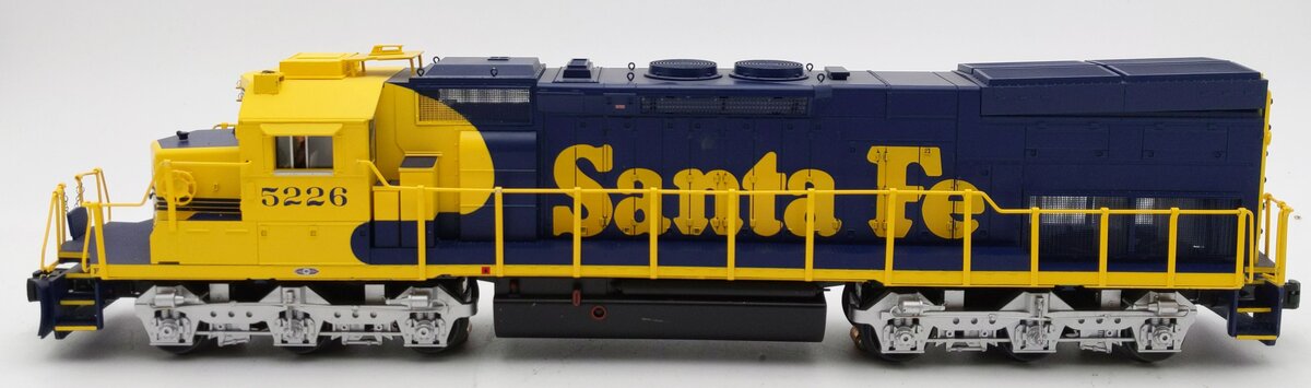 Lionel 2333372 O Santa Fe Legacy SD40-T Diesel Locomotive #5226 EX