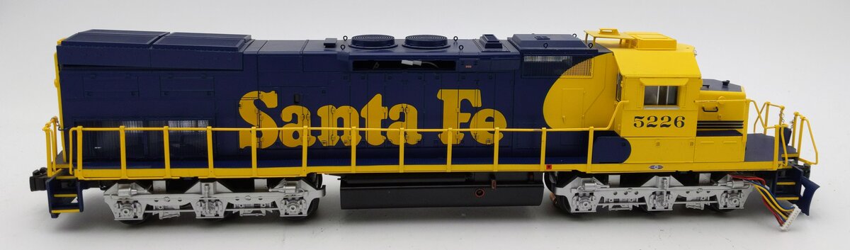 Lionel 2333372 O Santa Fe Legacy SD40-T Diesel Locomotive #5226 EX